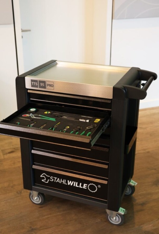 עגלת כלים Stahlwille TTS 95 PRO מצוידת לפי מפרט